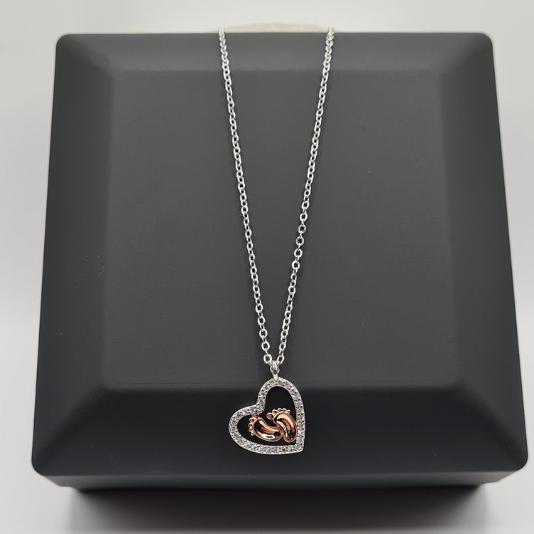 Luxe Zwangerschap Ketting met Babyvoetjes👣 - Perfecte Cadeau voor Aanstaande Moeders🎁